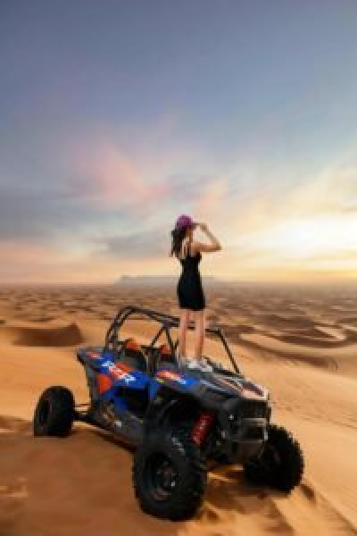Evening Desert Safari with BBQ Dinner and Quad Bike Ride